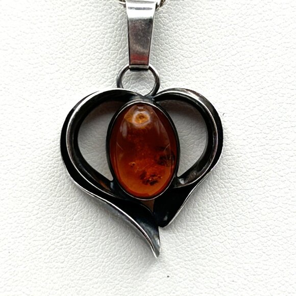 Vintage Baltic Amber Heart Pendant Necklace Sterling Silver 925 17” Chain - Picture 12 of 15